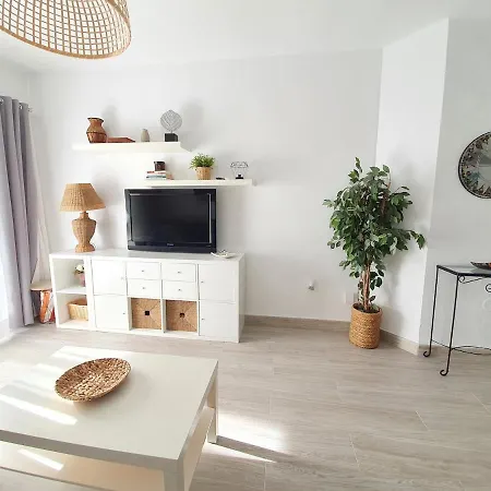 G&g Benalbeach West View Apartment *